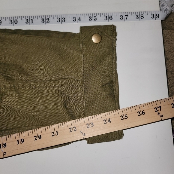 KNOX ROSE CUFFED OLIVE GREEN CARGO PANTS W ELASTIC WAIST BAND, SZ MEDIUM - Picture 15 of 16